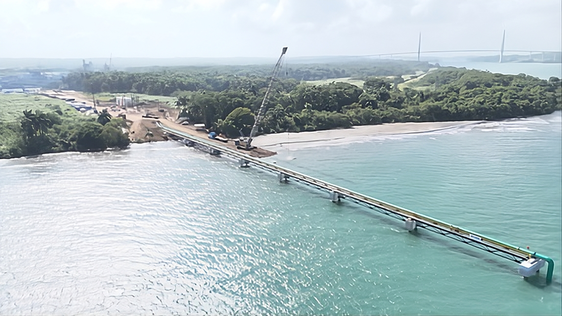 Obra de toma y emisario en Isla Telfers